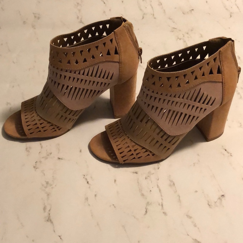 Women’s summer time heeled peep toe booties